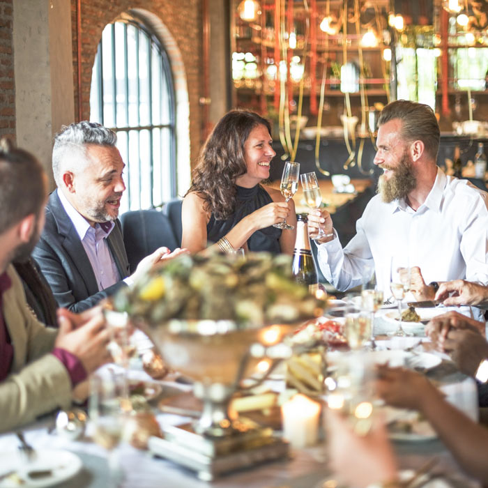 Bestes Sprachversthen Dank Perzentil-Analyse Schwierige Hörsituation in einem Restaurant
